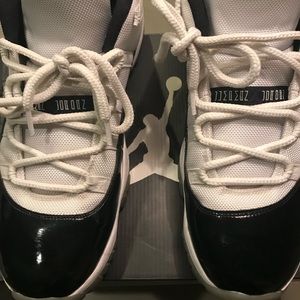Jordan 11 Concord Low